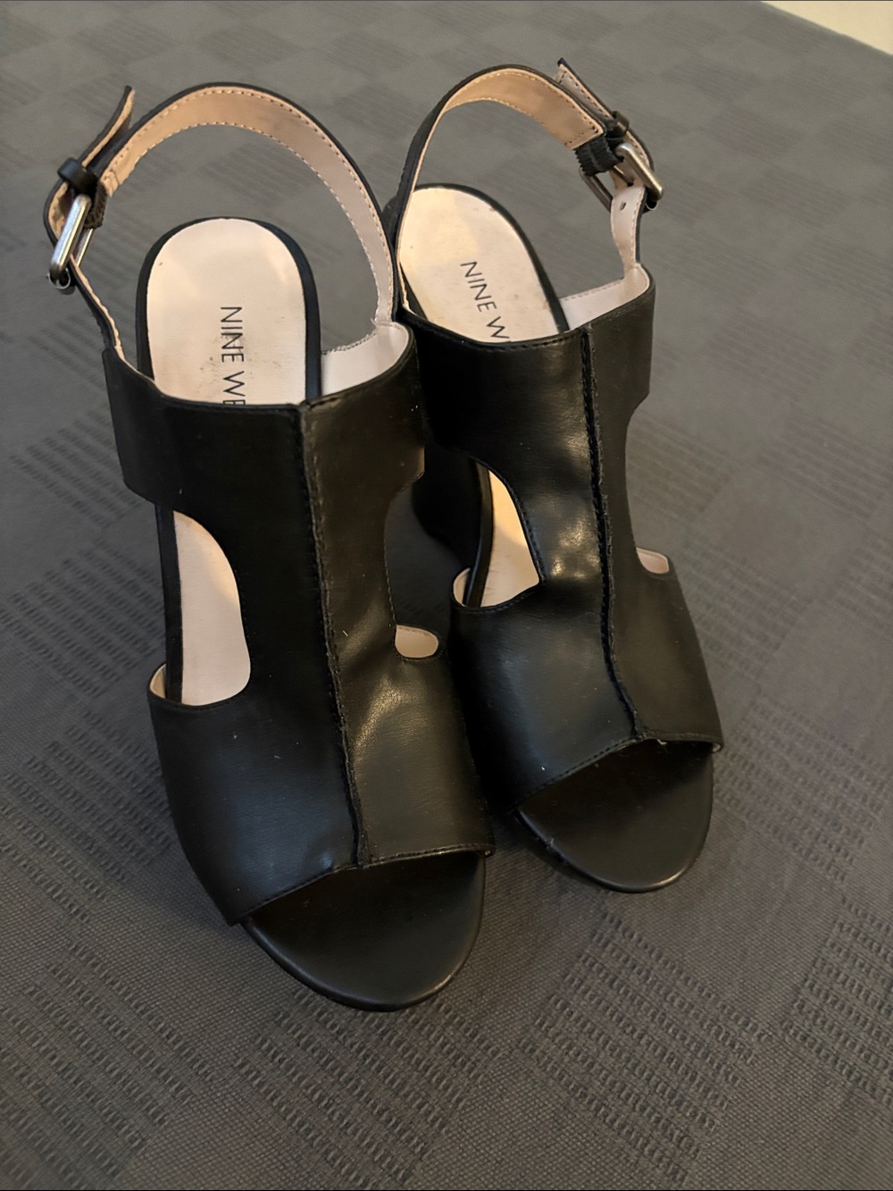 Nine West Black Cutout T-Strap Heeled Sandals